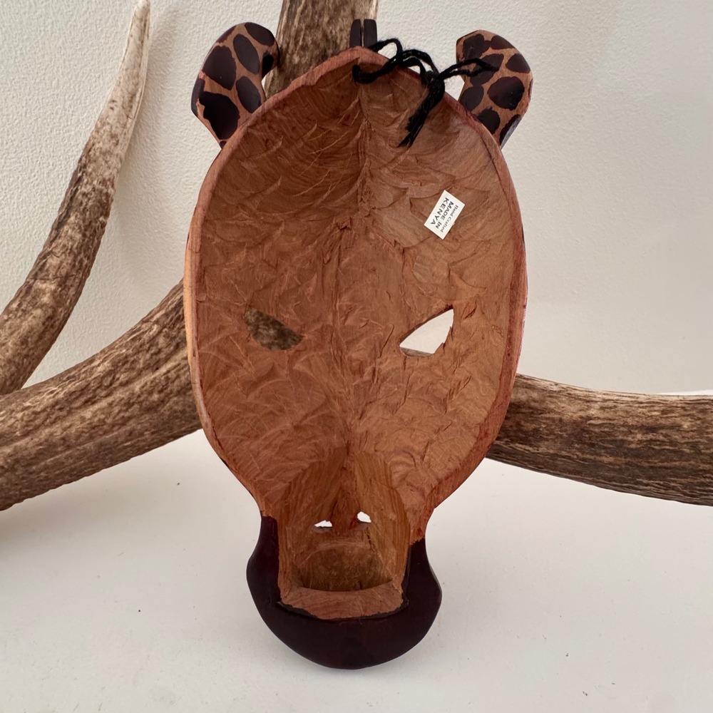 Hand Crafted Kenyan Wooden Giraffe Mask Wall Hanging African Art Decor 8.5" - Picture 4 of 7